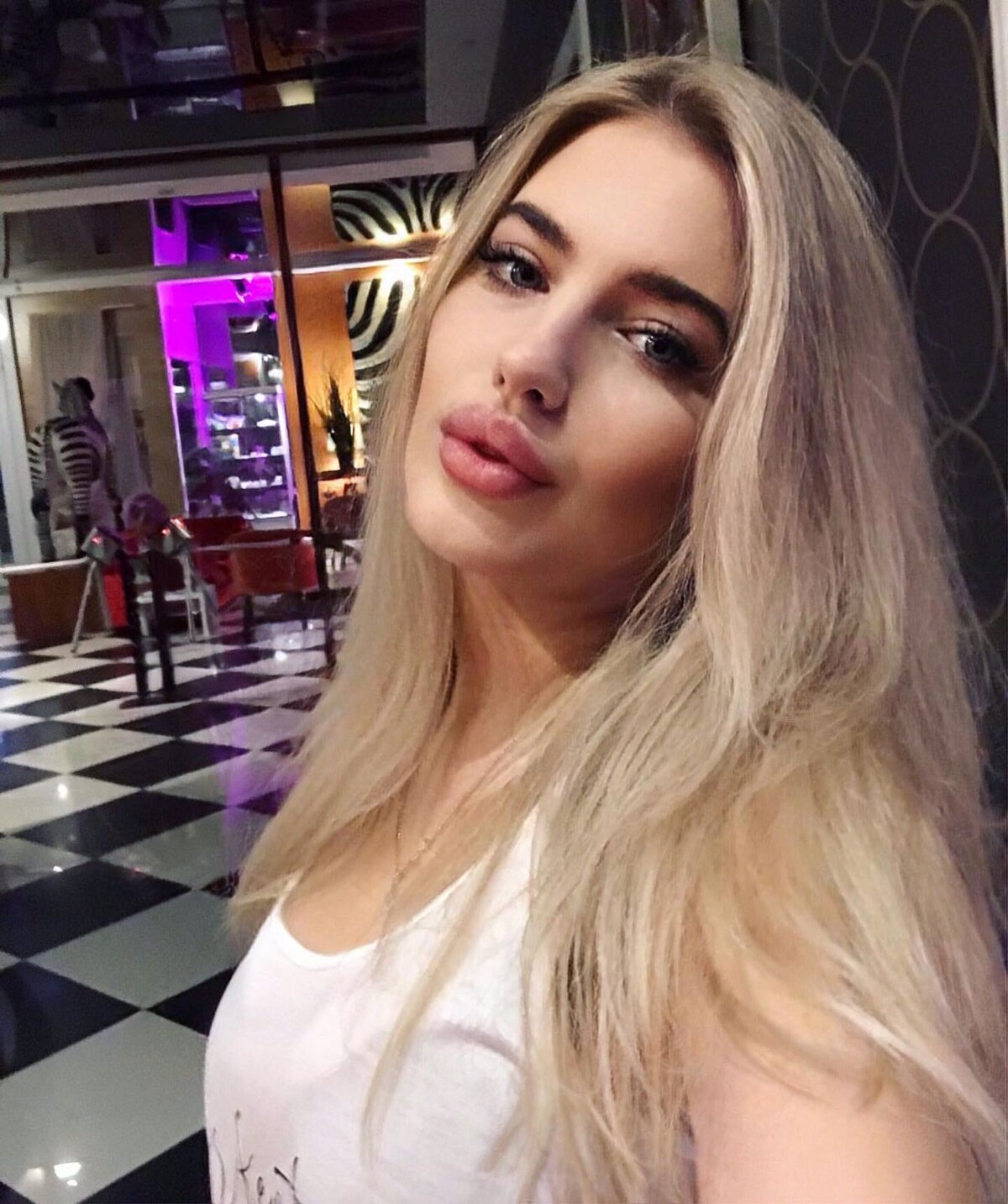 Эскорт сопровождение